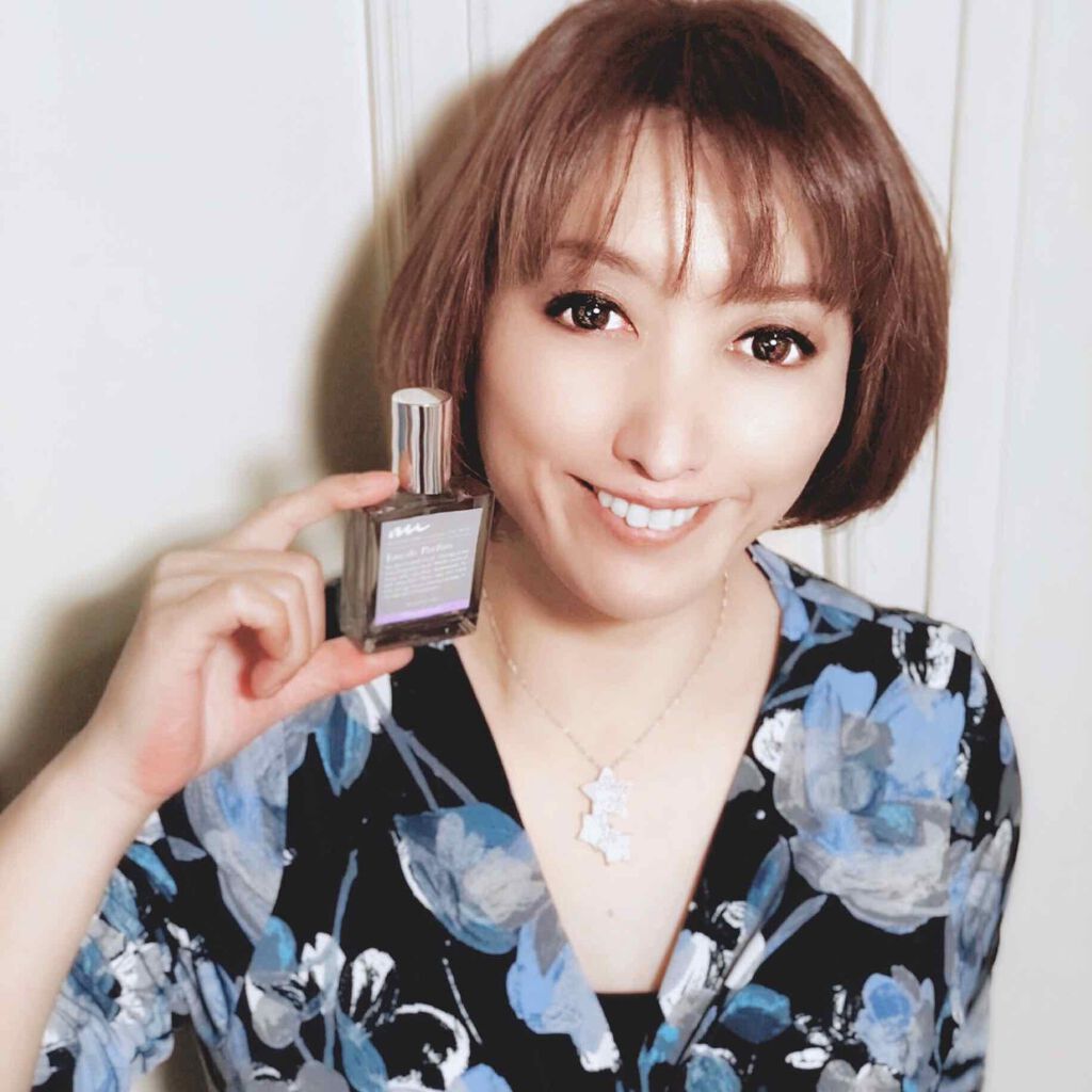 minamo.s on LIPS 「大好きな#マヌーブルさんからオードゥパルファムが発売しました!..」(1枚目)