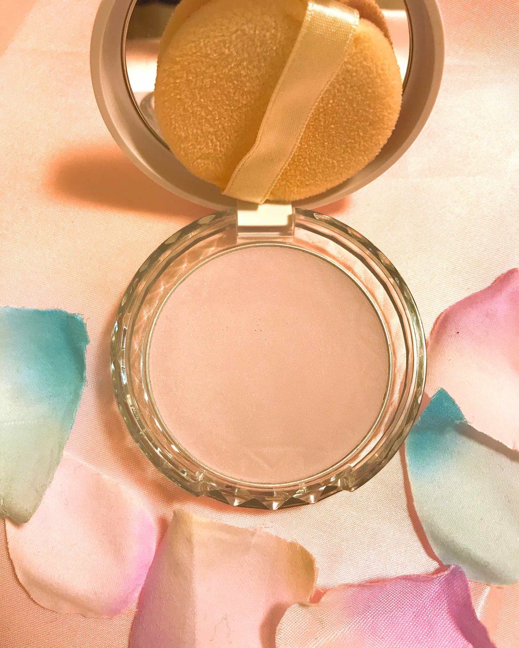 UVクリアフェイスパウダー/CEZANNE/プレストパウダーを使ったクチコミ(2枚目)