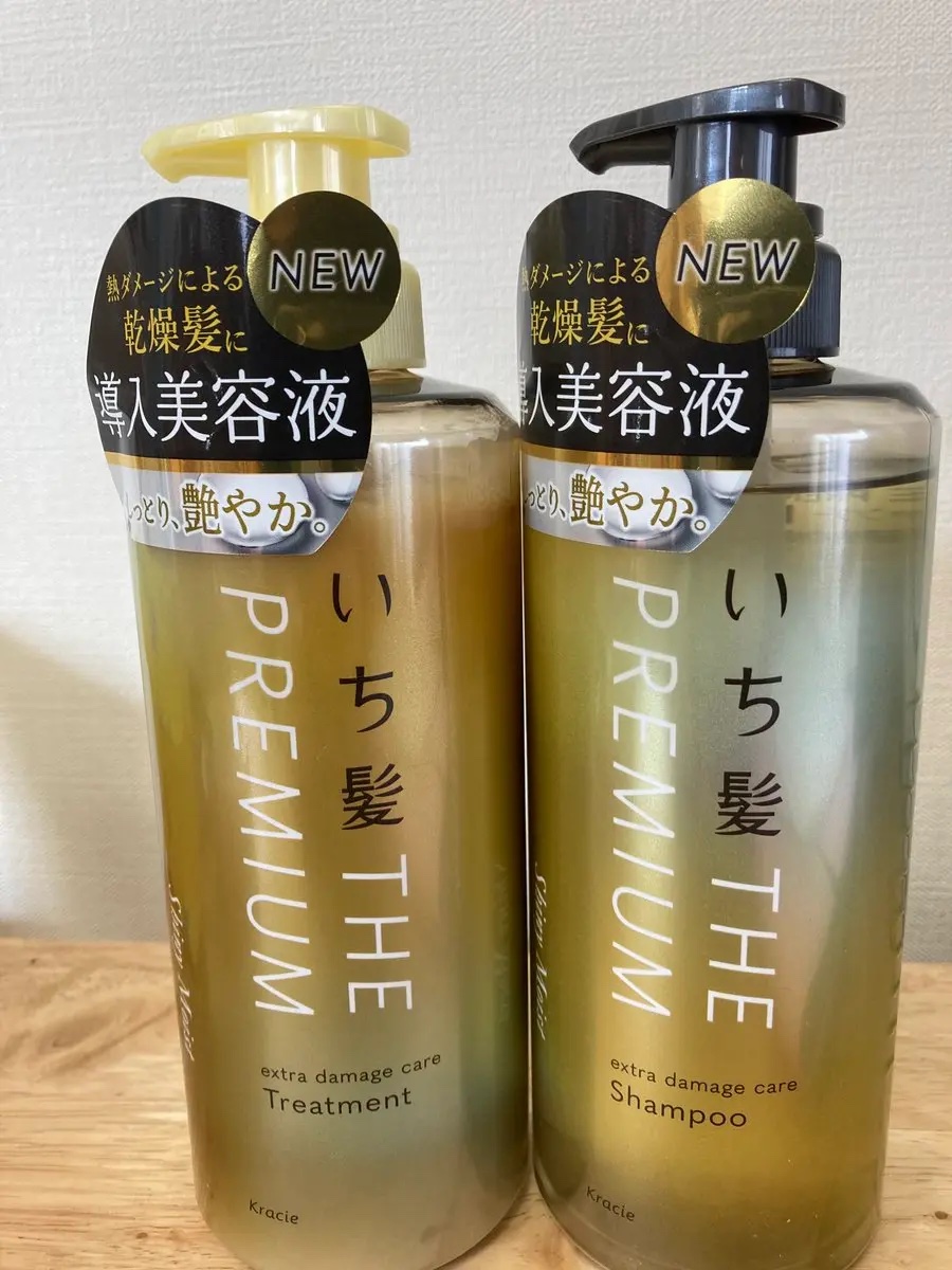 THE PREMIUM エクストラダメージケアシャンプー／トリートメント（シャイニーモイスト）/いち髪/市販シャンプーを使ったクチコミ（1枚目）