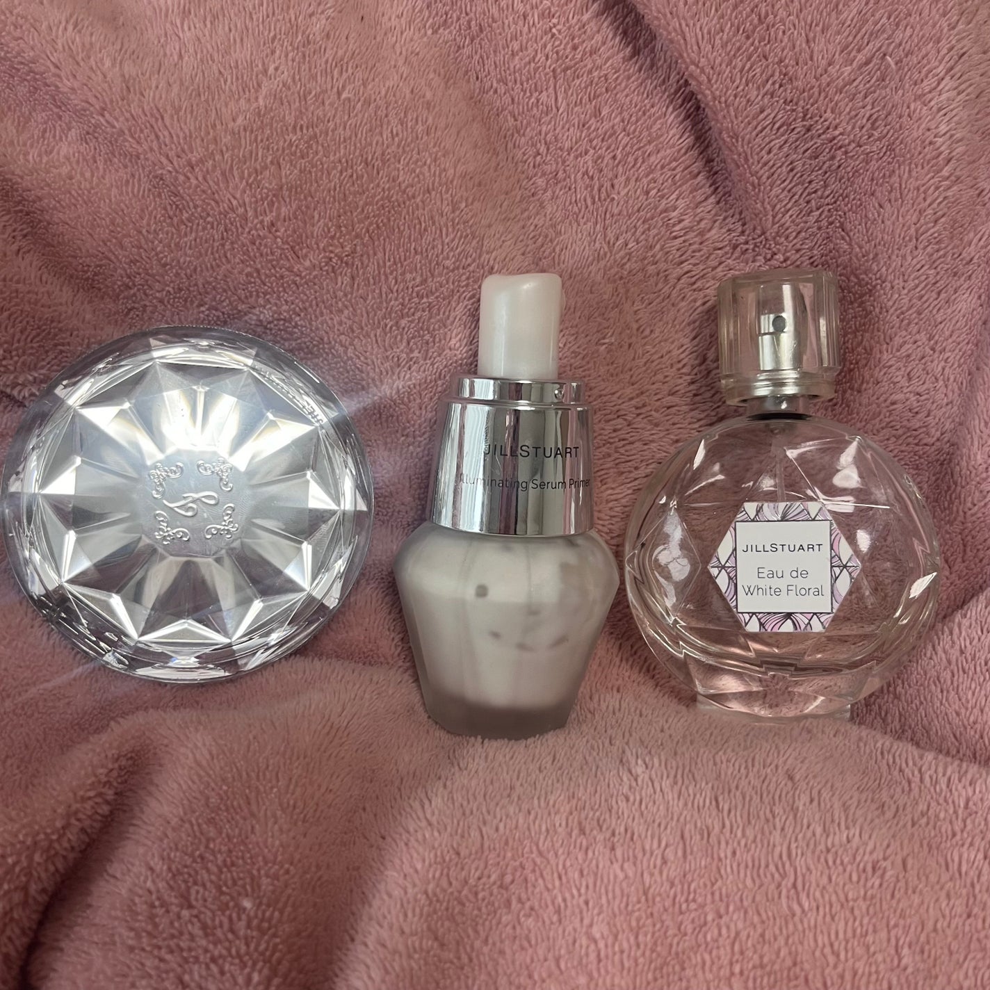 ジルスチュアート オード ホワイトフローラル/JILL STUART/香水(レディース)を使ったクチコミ(1枚目)