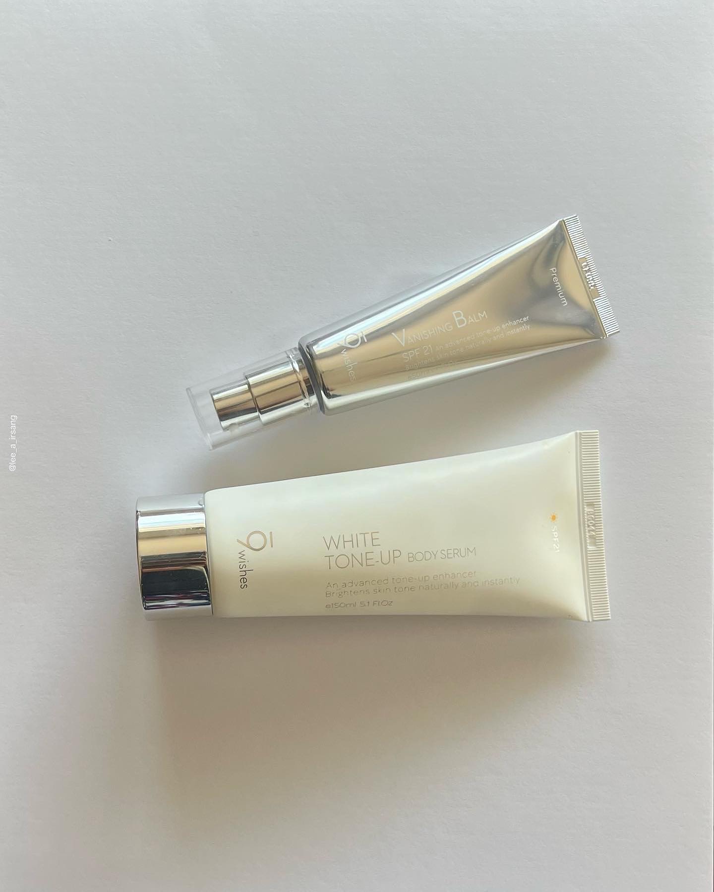 ホワイト トーンアップ ボディ セラム/9Wishes/ボディローションを使ったクチコミ（1枚目）