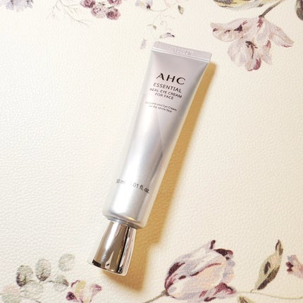 エッセンシャル リアル アイクリーム フォーフェイス/AHC/アイケア・アイクリームを使ったクチコミ(1枚目)