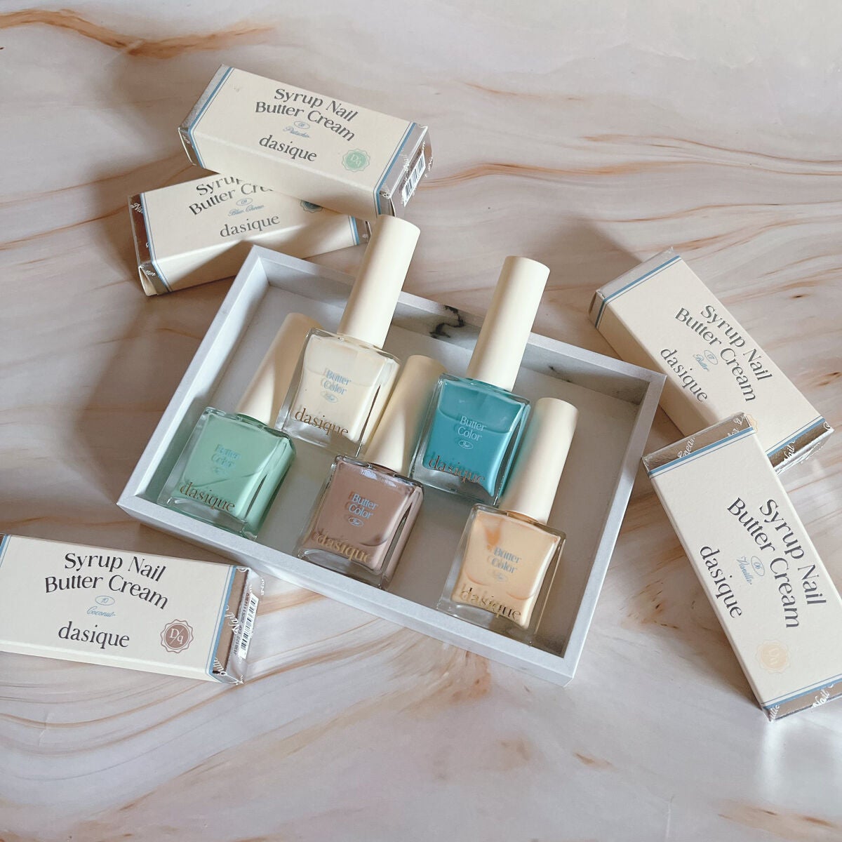 하나┆フォロバ100 on LIPS 「2月1日発売.ᐟ.ᐟデイジークから可愛すぎるバタークリームコレ..」(6枚目)