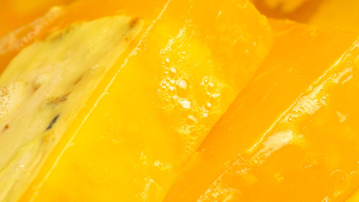 LUSH (ラッシュ 公式)のクチコミ「【柑橘系の香り】リフレッシュしたい時におすすめなラッシュの柑橘系の香りのアイテム🍋 ✨

フレ.....」（3枚目）