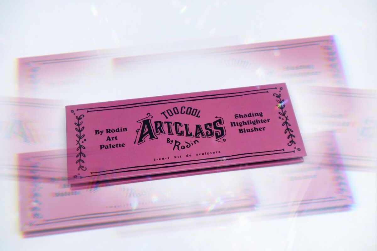 バイロダン アートパレットⅡ/too cool for school/メイクアップキットを使ったクチコミ（1枚目）