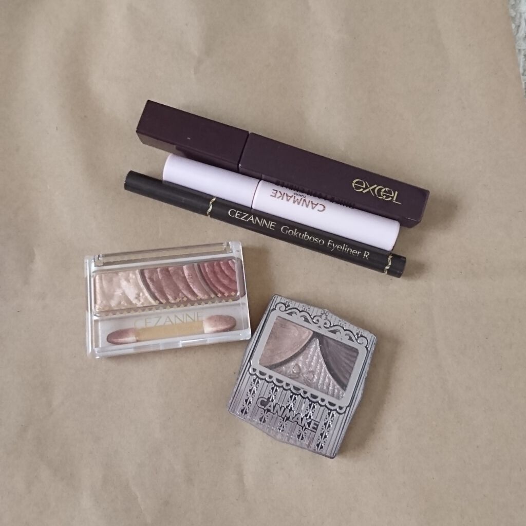 ジューシーピュアアイズ/キャンメイク/アイシャドウパレットを使ったクチコミ(4枚目)