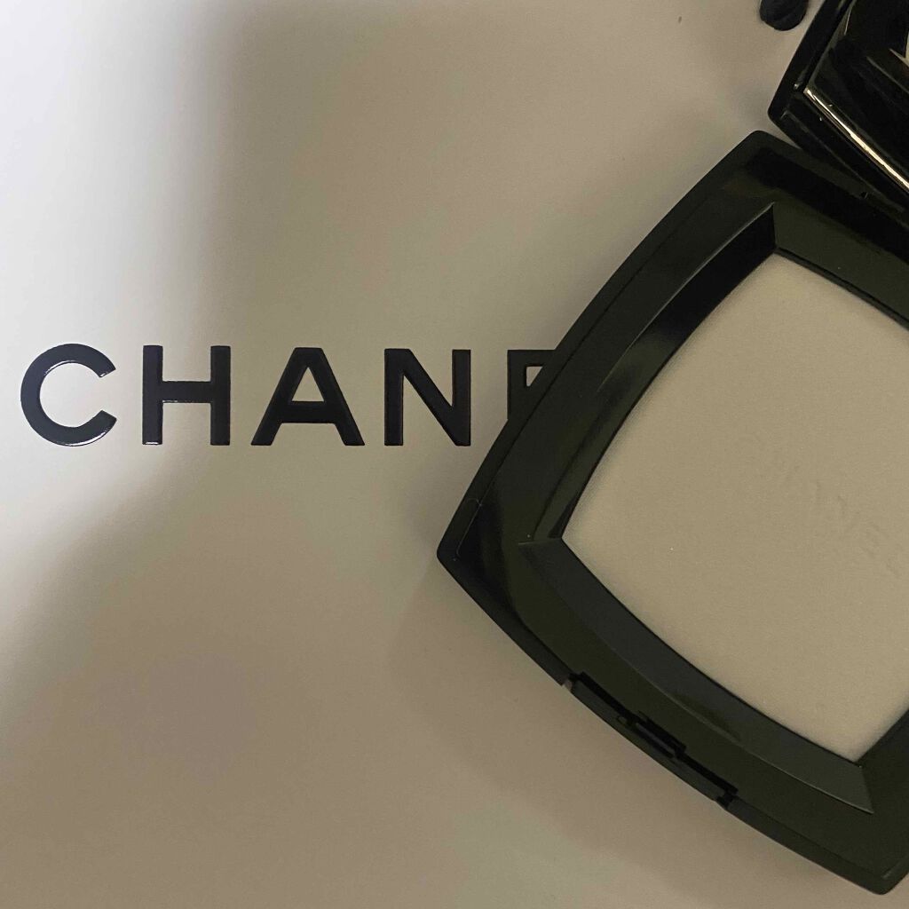 プードゥル ルミエール グラッセ/CHANEL/プレストパウダーを使ったクチコミ（1枚目）