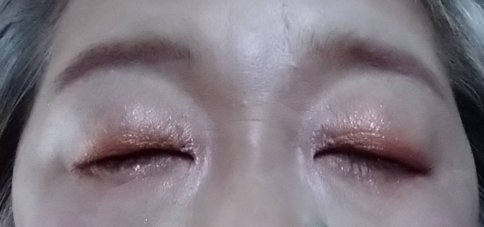 シングルアイシャドウ/aZTK/単色アイシャドウを使ったクチコミ（3枚目）