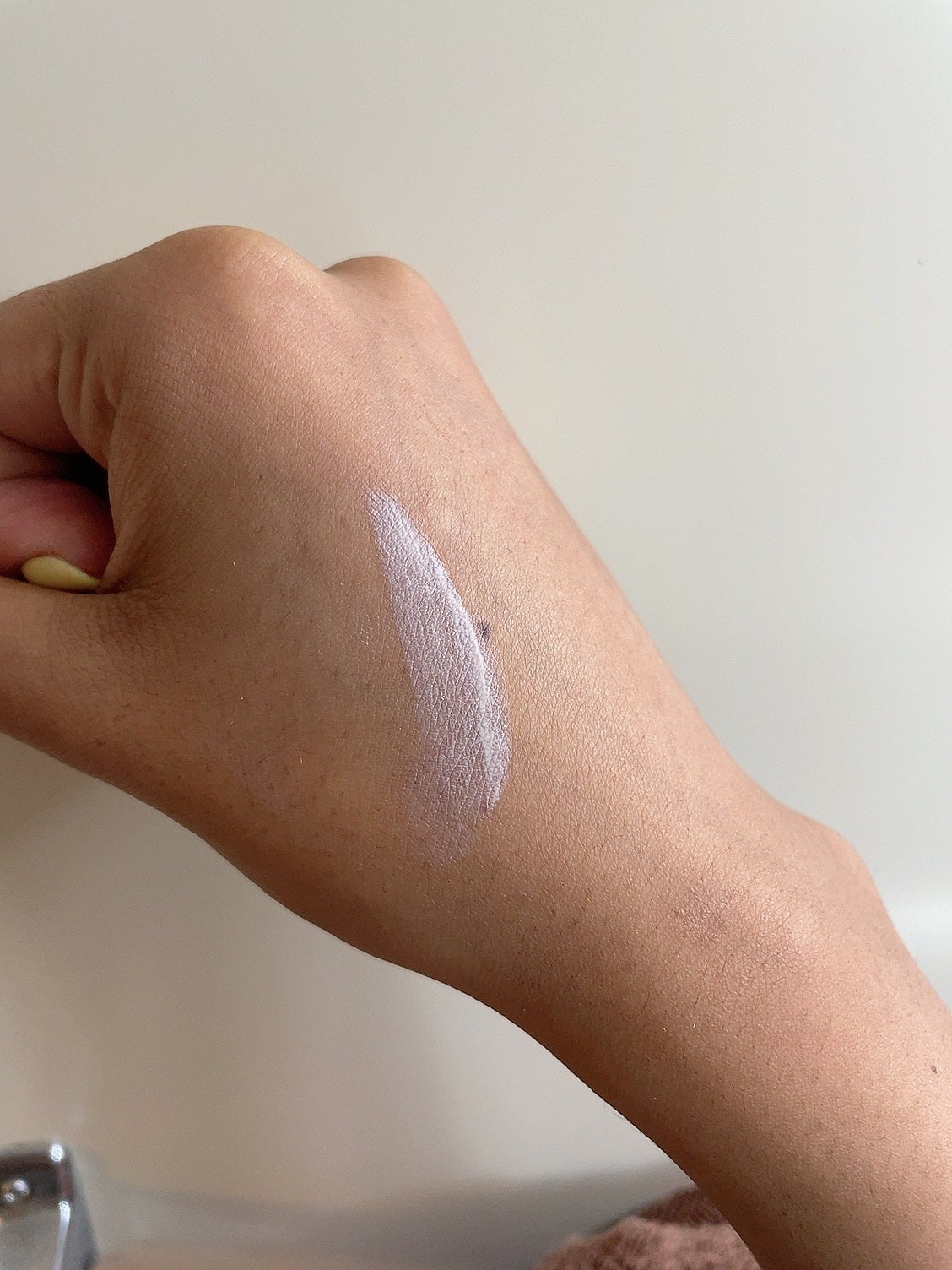 ウェイク アップ プライマー トーンアップ/CLIO/化粧下地を使ったクチコミ(3枚目)