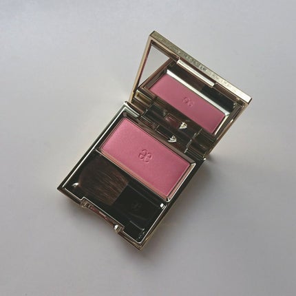 エモーショナル フェイス/Elégance/パウダーチークを使ったクチコミ(1枚目)