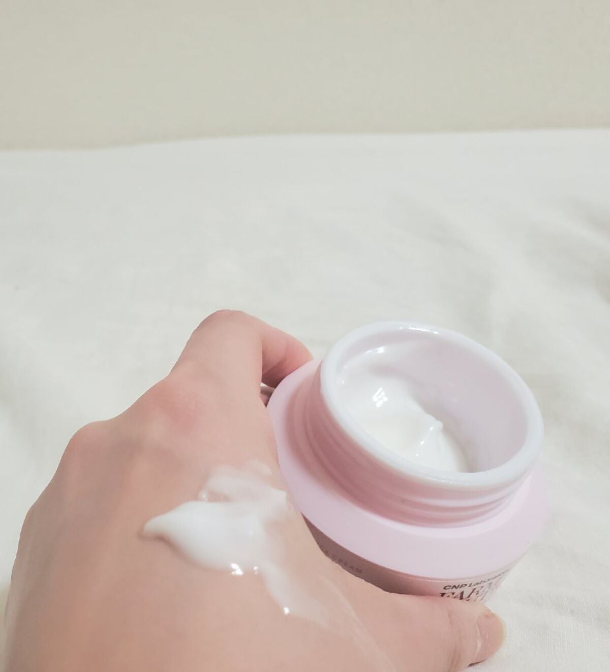 CNP モイスチュアライジング シカ クリーム/CNP Laboratory/フェイスクリームを使ったクチコミ(2枚目)