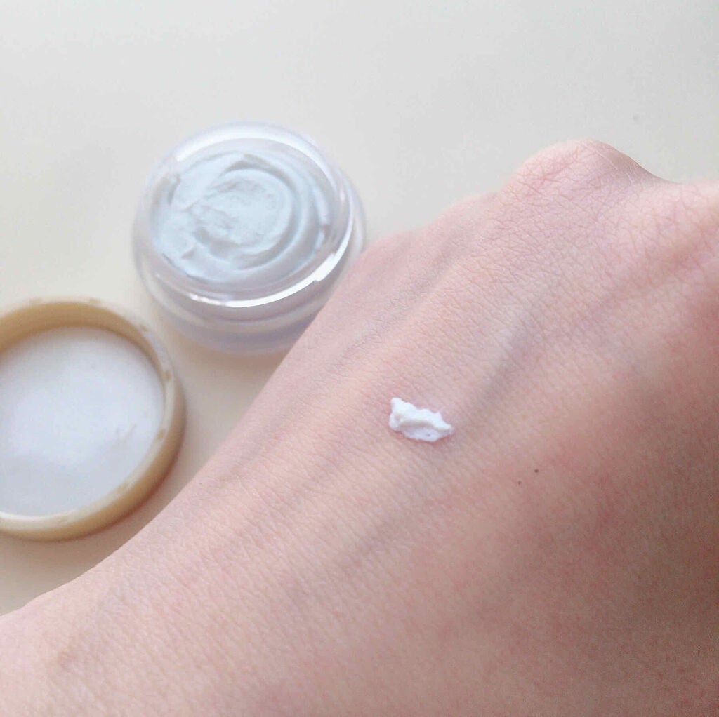 ポアレスエアリーベース/キャンメイク/化粧下地を使ったクチコミ(3枚目)