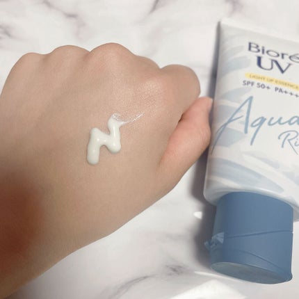 ビオレUV アクアリッチ ライトアップエッセンス/ビオレ/日焼け止めクリームを使ったクチコミ(2枚目)
