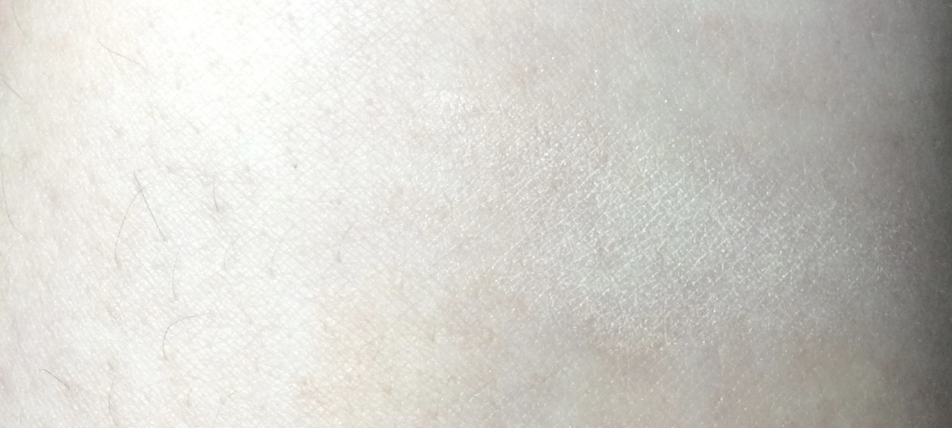 AQ アイシャドウ 03/DECORTÉ/単色アイシャドウを使ったクチコミ（2枚目）