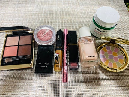 シグニチャー カラー アイズ/SUQQU/アイシャドウパレットを使ったクチコミ(1枚目)