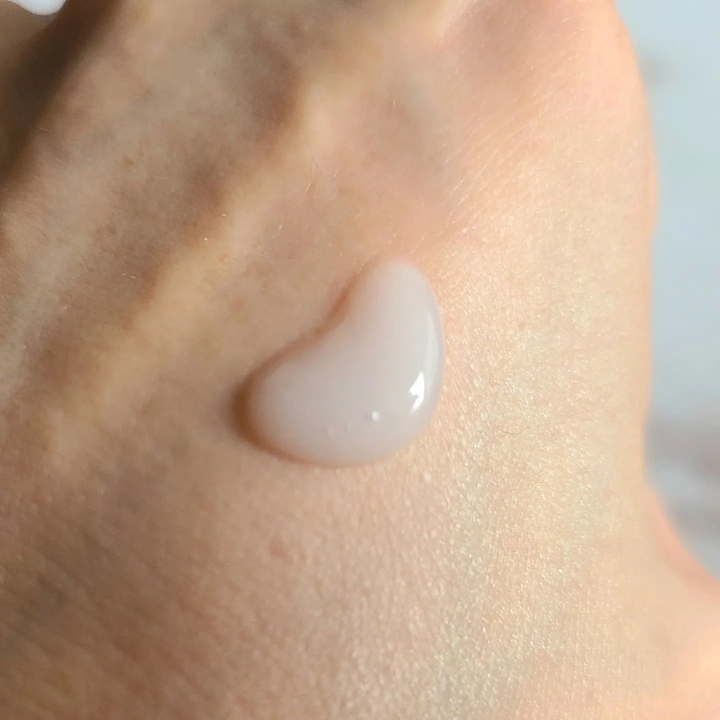 もち肌コラーゲンセラム3.0/MEDICUBE/美容液を使ったクチコミ(6枚目)