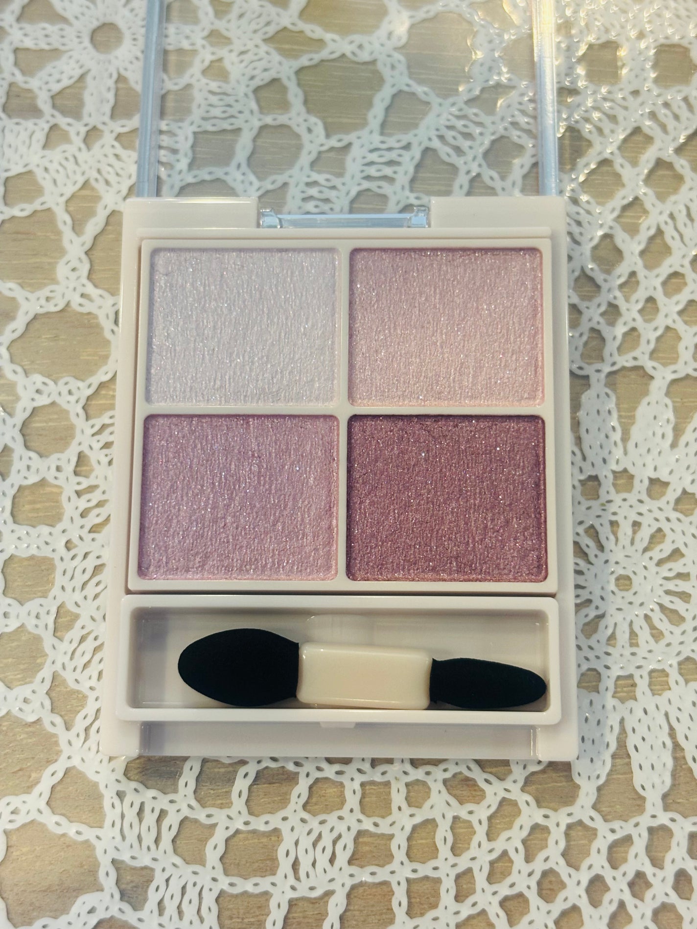 シルキースフレアイズ/キャンメイク/アイシャドウパレットを使ったクチコミ(2枚目)