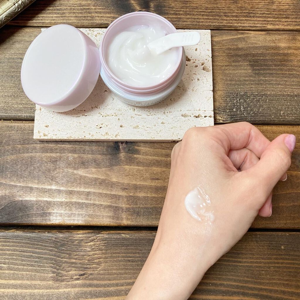 リンクル＆ホワイト スキンパーフェクション ジェル/ミキモト コスメティックス/オールインワン化粧品を使ったクチコミ（3枚目）