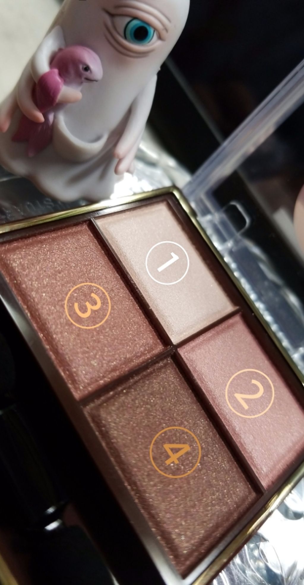 スキニーリッチシャドウ/excel/アイシャドウパレットを使ったクチコミ(3枚目)