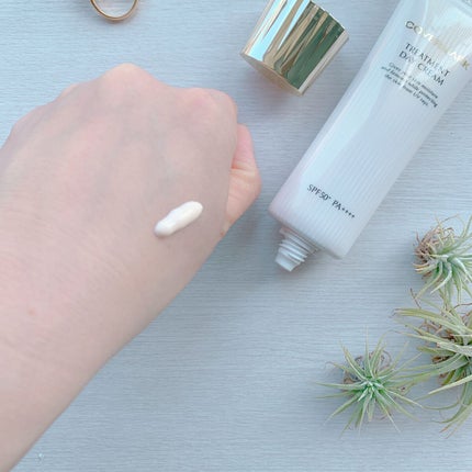 トリートメント デイ クリーム/COVERMARK/日焼け止めクリームを使ったクチコミ(3枚目)