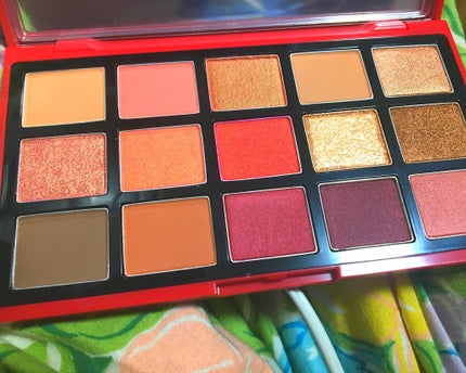 プレイカラーアイパレット ベストラブ/ETUDE/アイシャドウパレットを使ったクチコミ(2枚目)