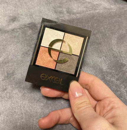 リアルクローズシャドウ/excel/アイシャドウパレットを使ったクチコミ(1枚目)