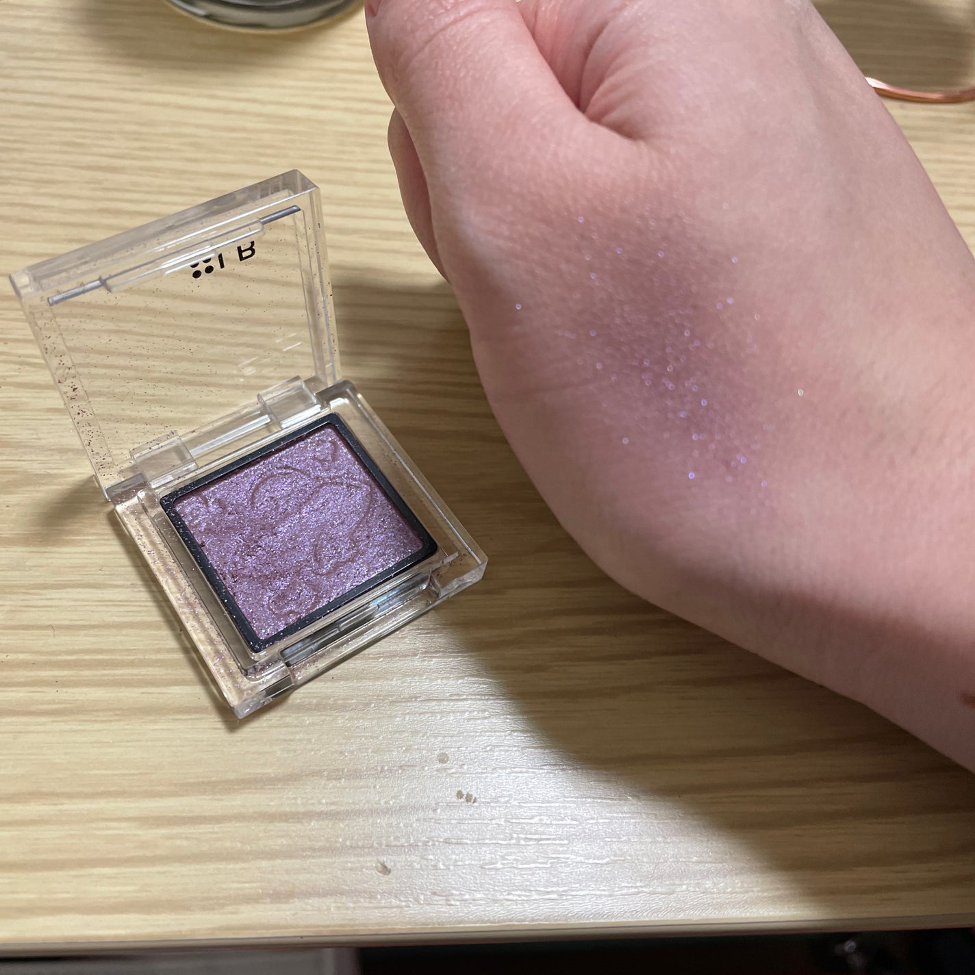 Galaxy Shadow(ギャラクシーシャドウ)/LB/単色アイシャドウを使ったクチコミ(2枚目)