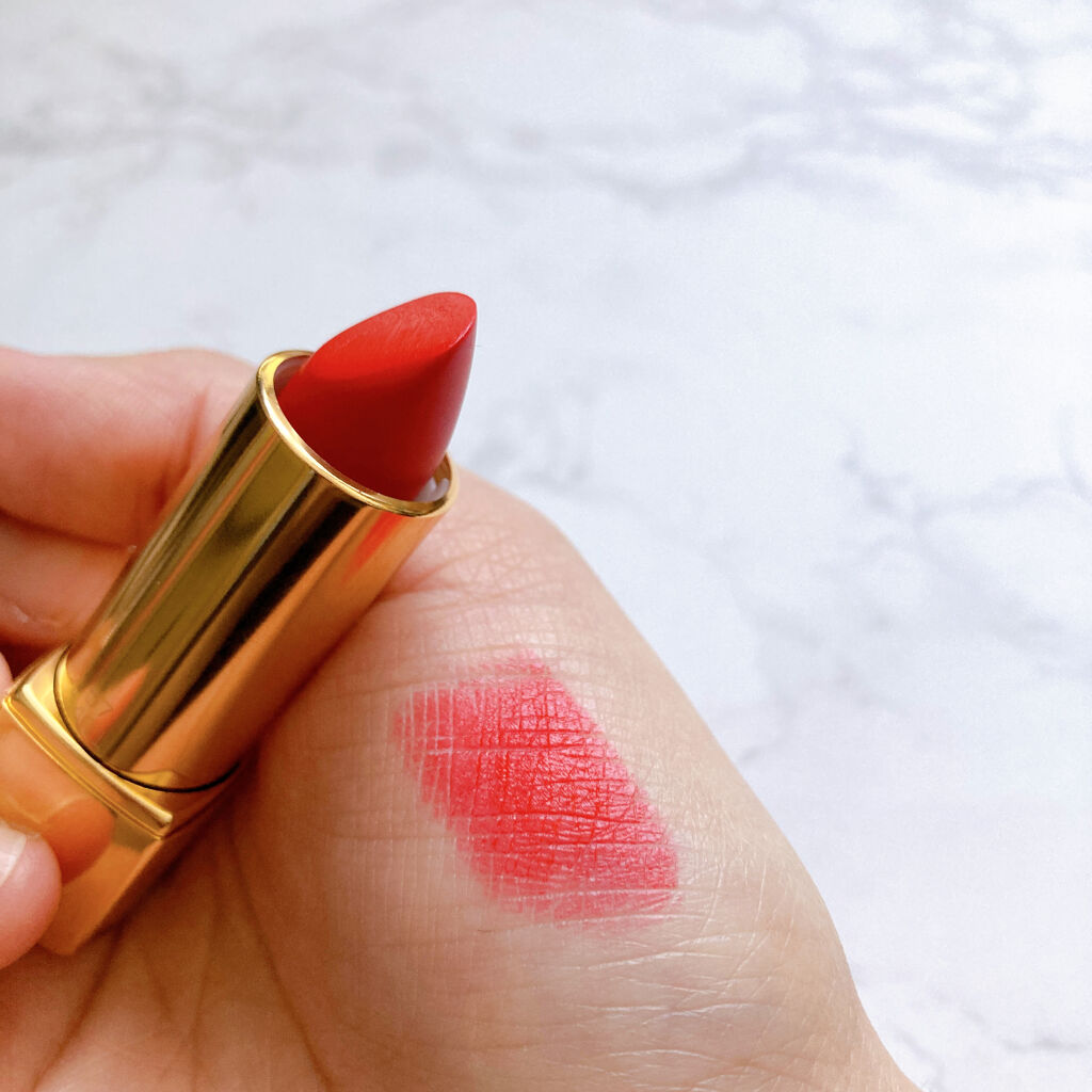 ルージュ アリュール ヴェルヴェット ル リオン ドゥ シャネル/CHANEL/口紅を使ったクチコミ（3枚目）