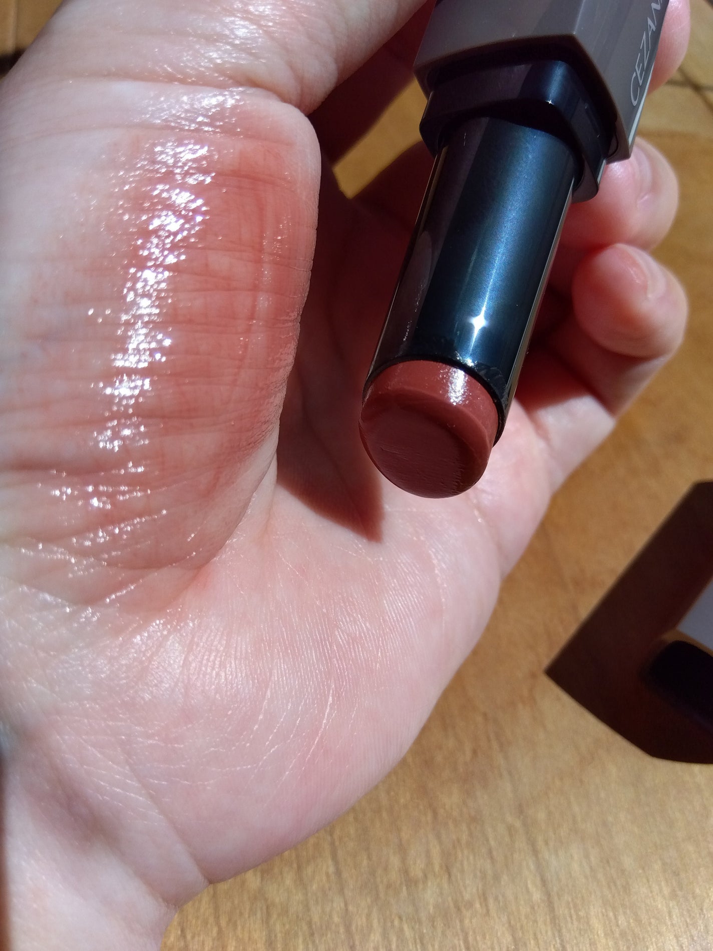 リップカラーシールド/CEZANNE/口紅を使ったクチコミ(3枚目)