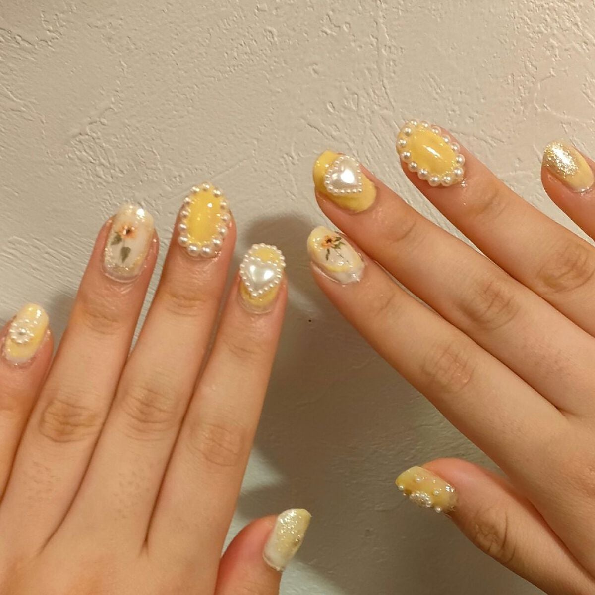 カラフルネイルズ/キャンメイク/マニキュアを使ったクチコミ(2枚目)