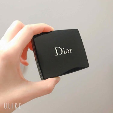 
☆ Dior サンククルール 867 アトラクト！
 妹に誕生日プレゼントでもらいました🎁
 可愛い！！！さすが好みわかってる！と歓喜🤩

右下を目の際
左下を二重幅より少し広め
左上をアイホール全体