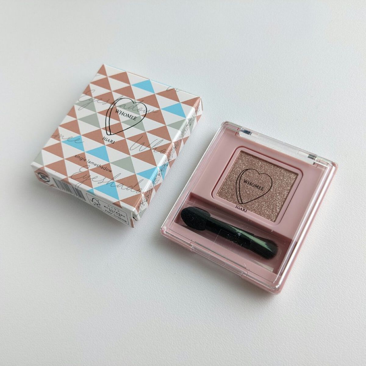 フーミー シングルラメシャドウ/WHOMEE/単色アイシャドウを使ったクチコミ（1枚目）