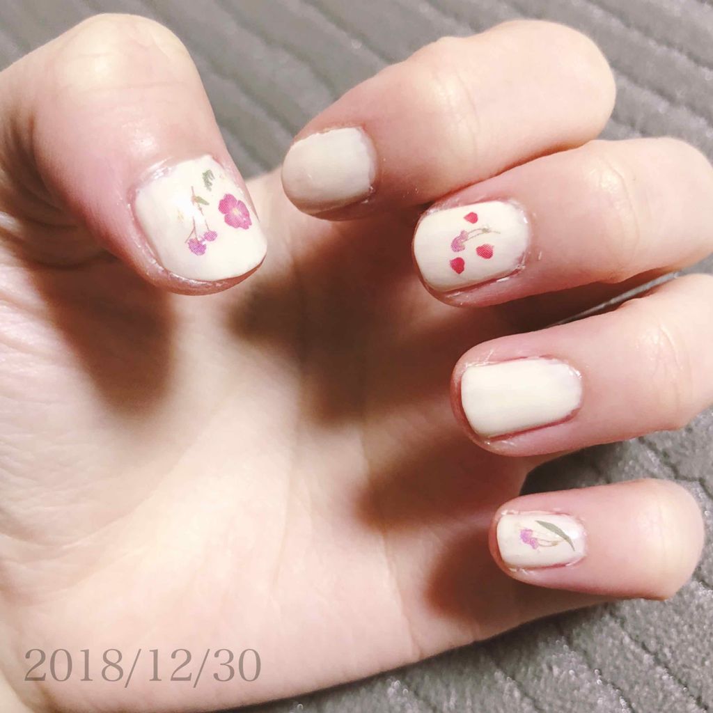 しずくネイルシール/キャンドゥ/ネイルシールを使ったクチコミ（3枚目）