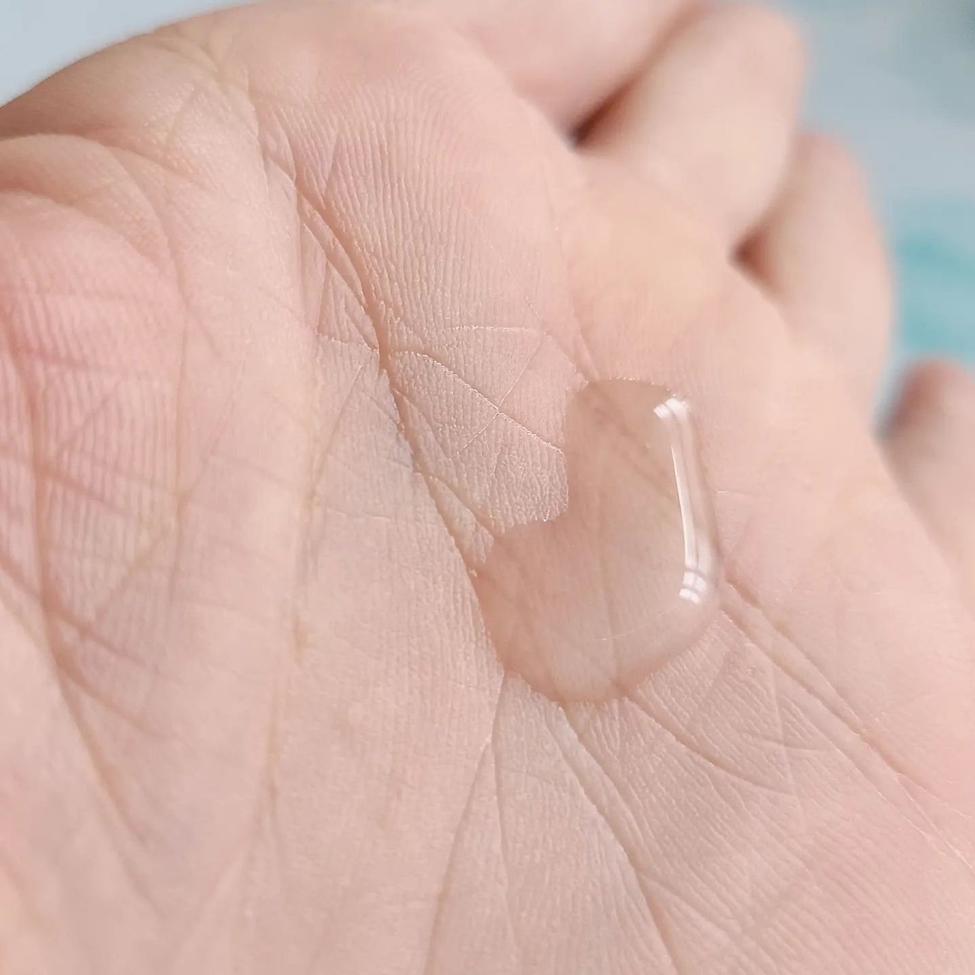 極潤プレミアムヒアルロン液(ハダラボスーパーモイスト化粧水c)/肌ラボ/化粧水を使ったクチコミ(6枚目)