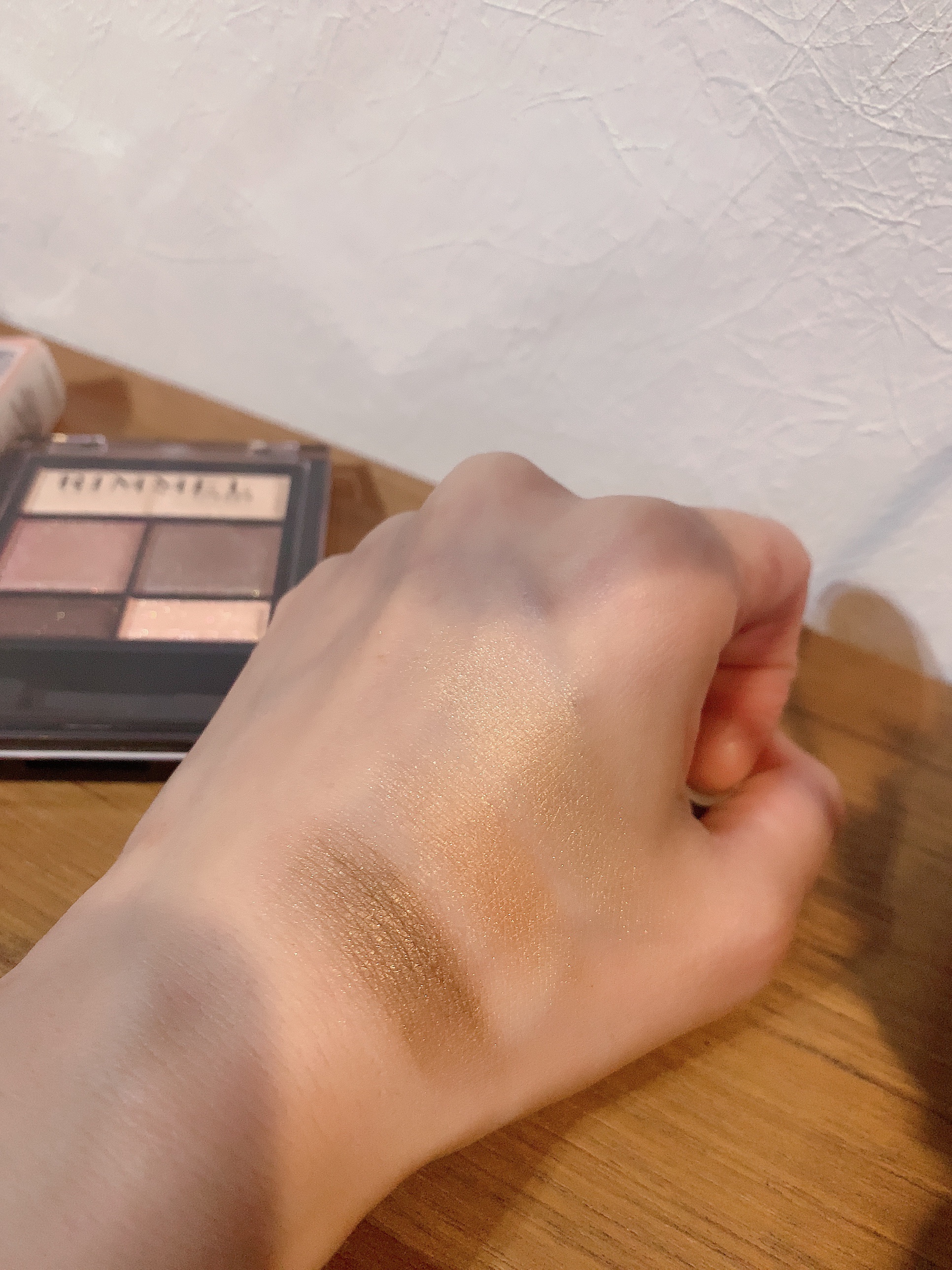 ラスティング フィニッシュ クリーミィモイスト リップスティック/リンメル ロンドン/口紅を使ったクチコミ（3枚目）