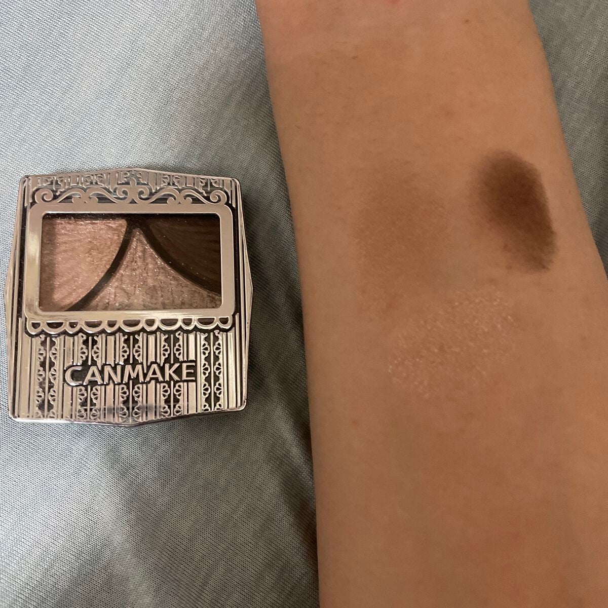 ジューシーピュアアイズ/キャンメイク/アイシャドウパレットを使ったクチコミ(1枚目)