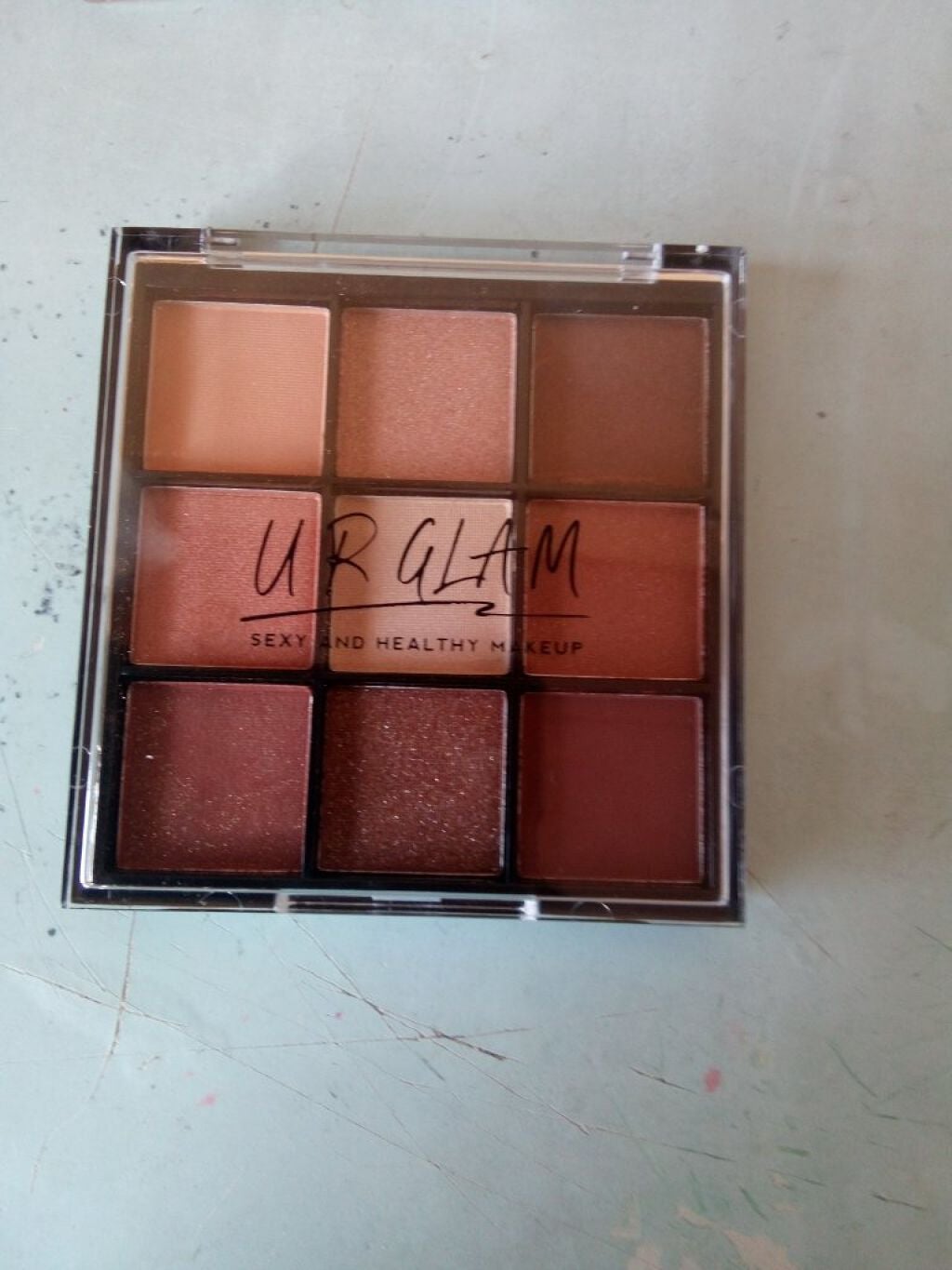 かえ on LIPS 「今日はメイク道具を投稿するよ~是非見てください今回はアイシャド..」(3枚目)