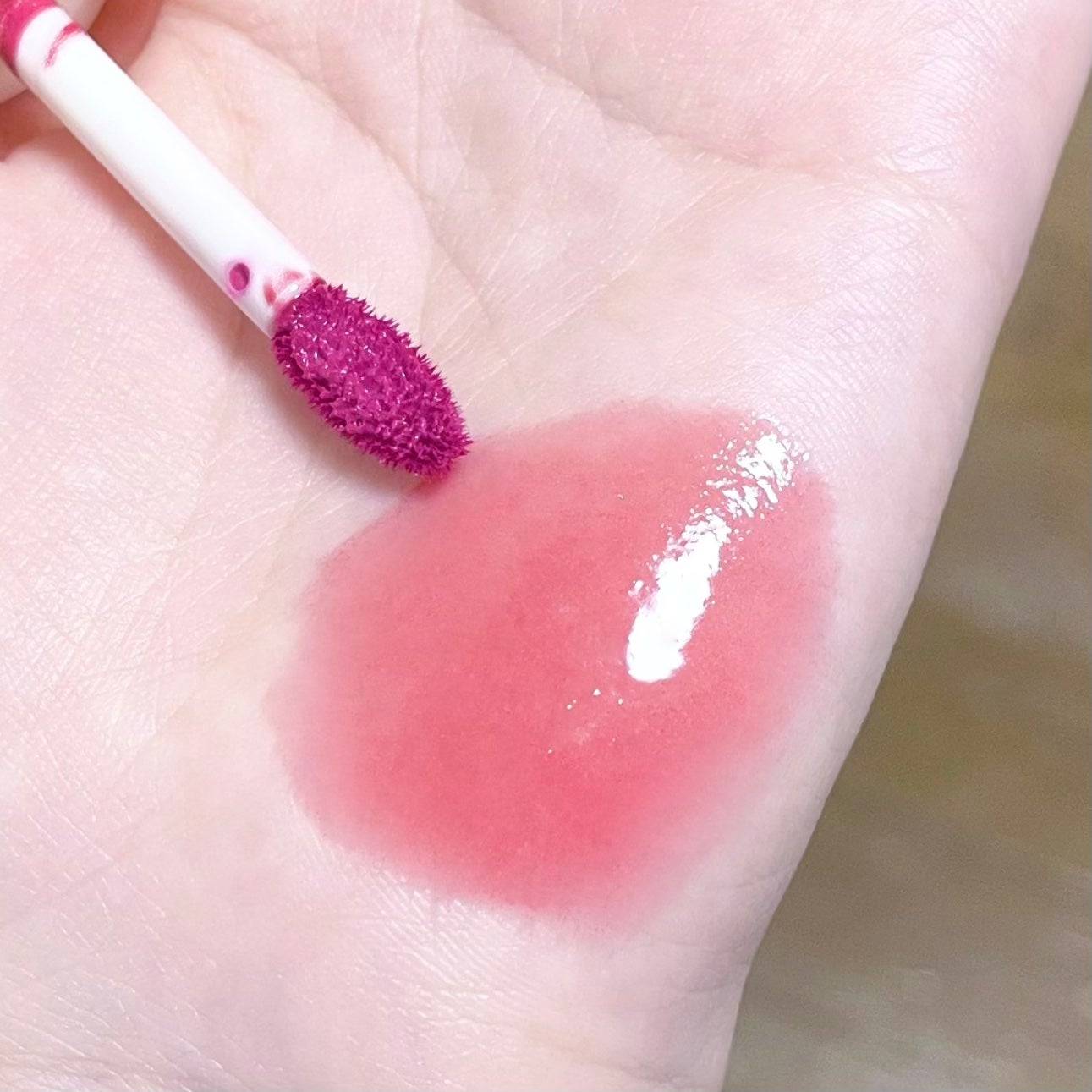 ジェリーイングヌードグロス/Laka/リップグロスを使ったクチコミ(4枚目)