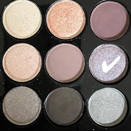 スモール アイシャドウ×9 アンバー タイムズ ナイン/M・A・C/アイシャドウパレットを使ったクチコミ(3枚目)