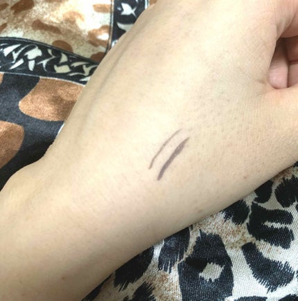 EYE OPENING LINER/UZU BY FLOWFUSHI/リキッドアイライナーを使ったクチコミ(3枚目)