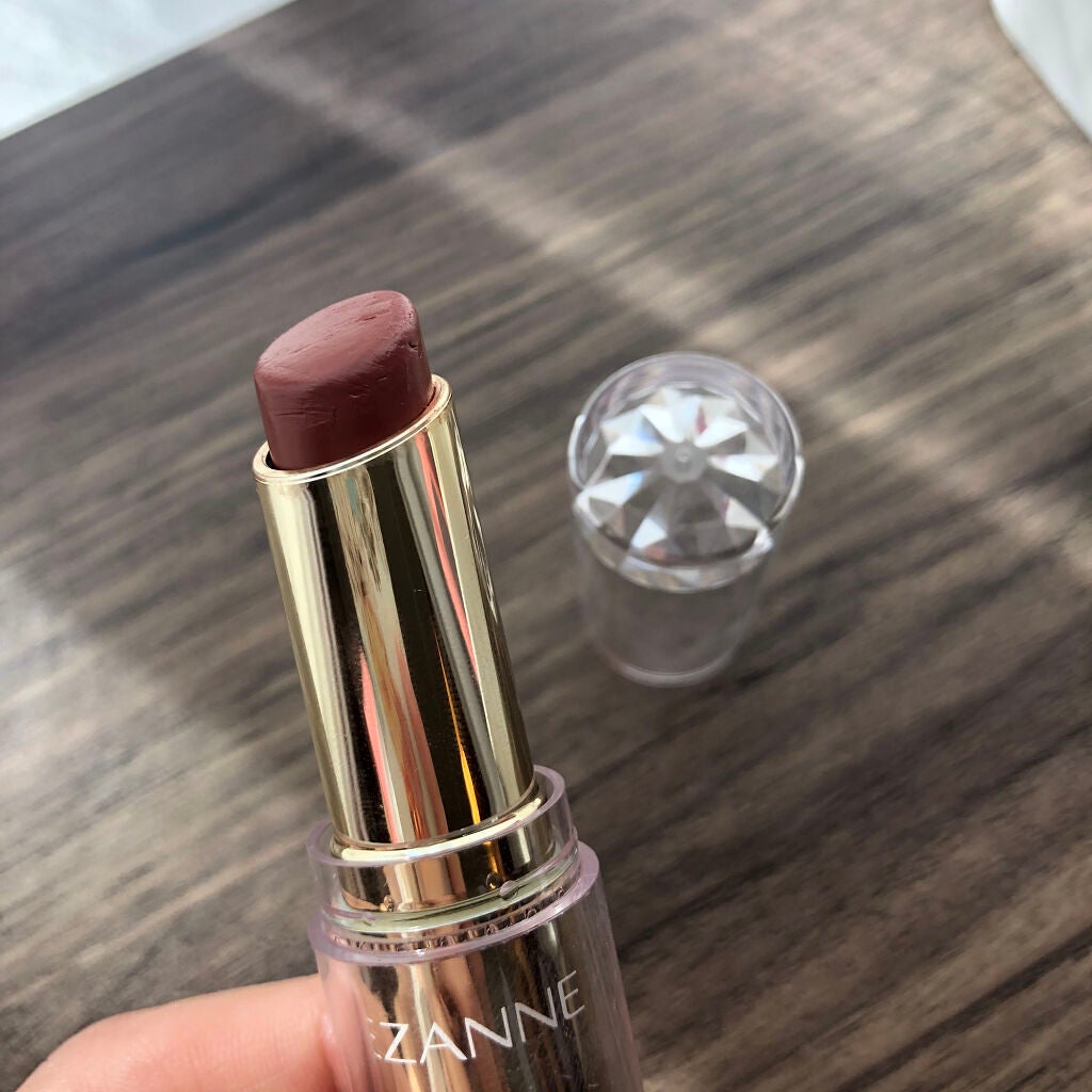 ラスティンググロスリップ/CEZANNE/口紅を使ったクチコミ(2枚目)