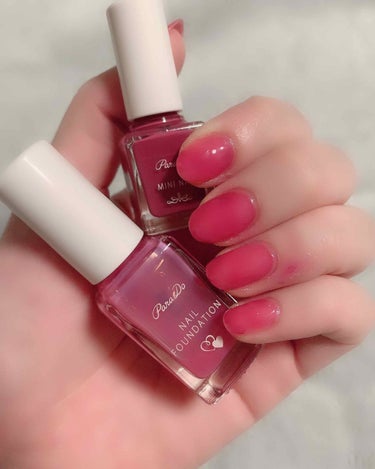 ルビーネイル💅🏻
初めてしてみたけど、ちょっと分かりにくい🥺🥺

パラドゥ
ネイルファンデーション
限定色　PK01 ひとりじめピンク
ミニネイル　
新色　RD07 グラマラスルビー
　　　SV04 ク