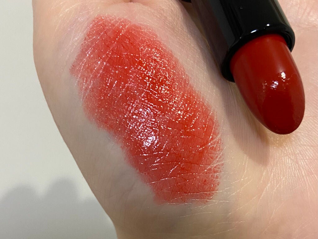 ウォータリーシアー リップスティック/Laka/口紅を使ったクチコミ(2枚目)