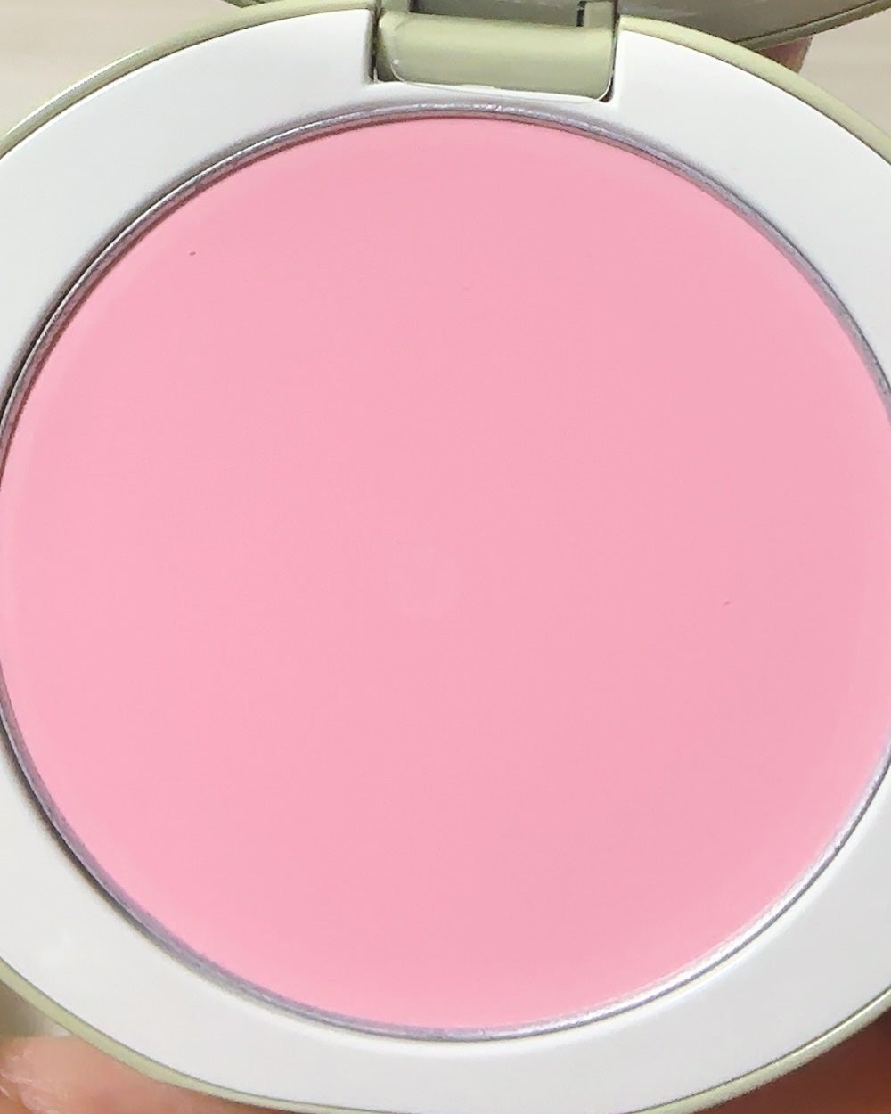 まるみ♡ on LIPS 「Freshianエックライククリームブラッシャー05🩷チークバ..」(4枚目)