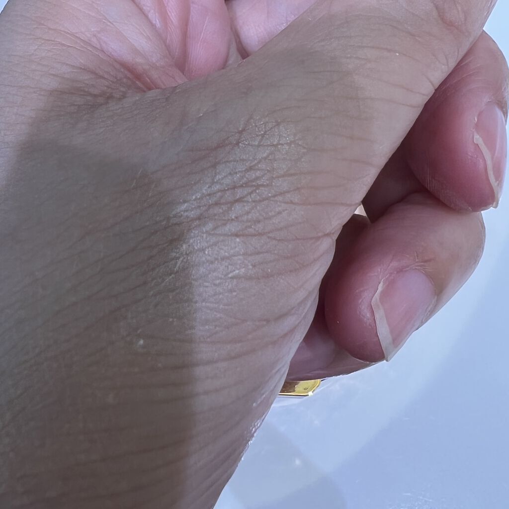 フェースアップパウダー ２０２２/ミラノコレクション/プレストパウダーを使ったクチコミ（3枚目）