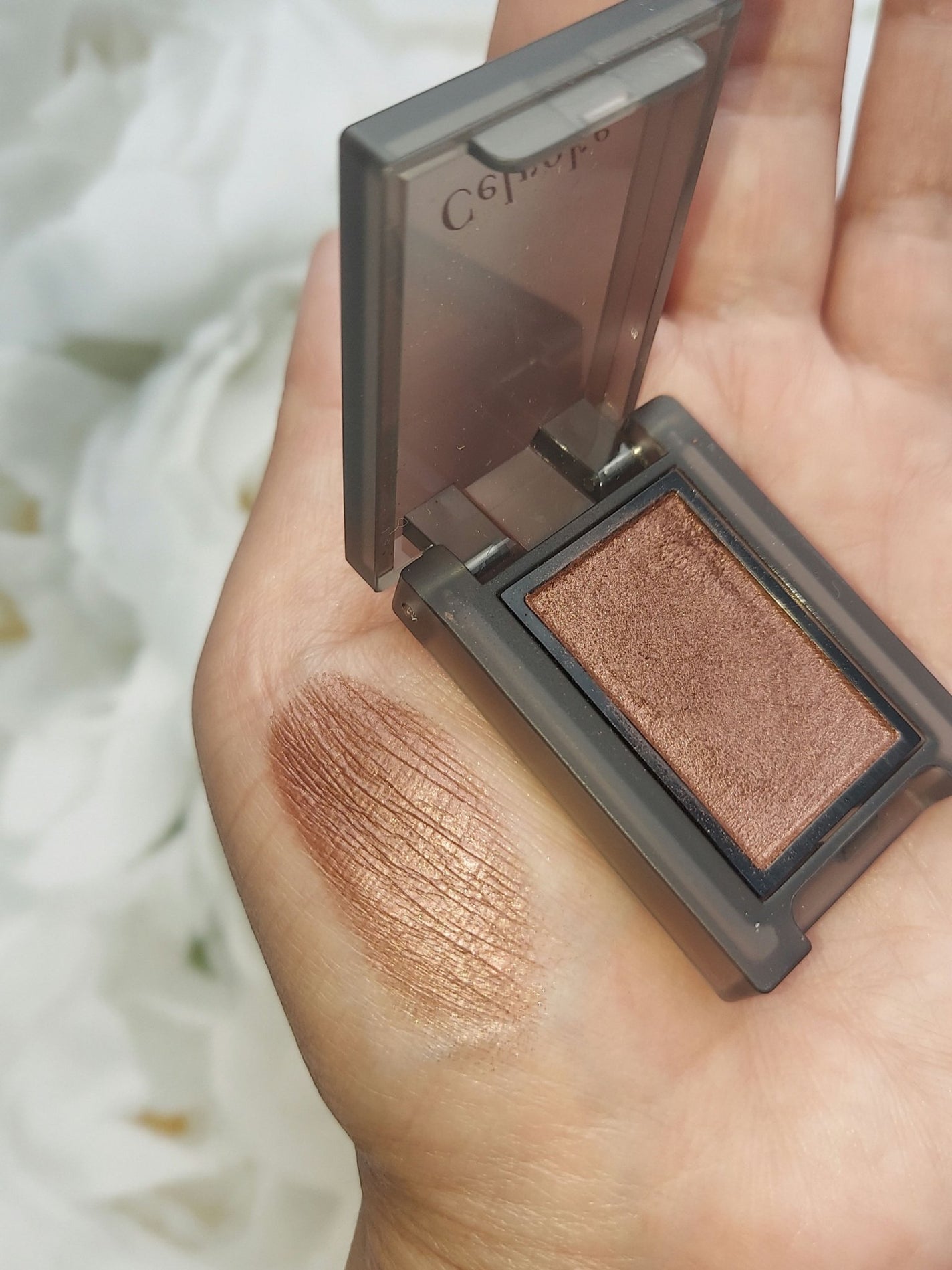 セルヴォーク ヴォランタリー アイズ/Celvoke/単色アイシャドウを使ったクチコミ(3枚目)