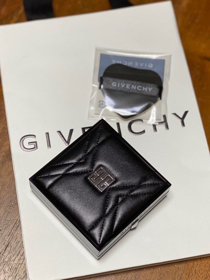 タン・クチュール・クッション/GIVENCHY/クッションファンデーションを使ったクチコミ(1枚目)