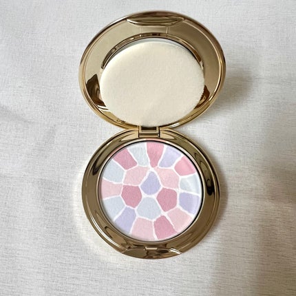 エレガンス ラ プードル オートニュアンス リクスィーズ/Elégance/プレストパウダーを使ったクチコミ(4枚目)