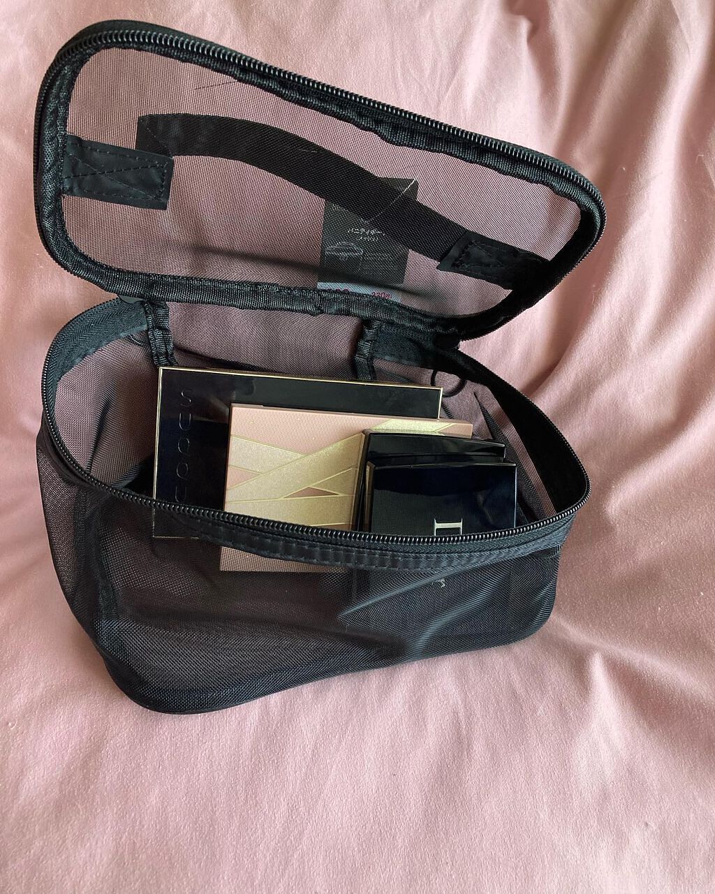 バニティポーチ(メッシュ)/DAISO/その他化粧小物を使ったクチコミ（2枚目）