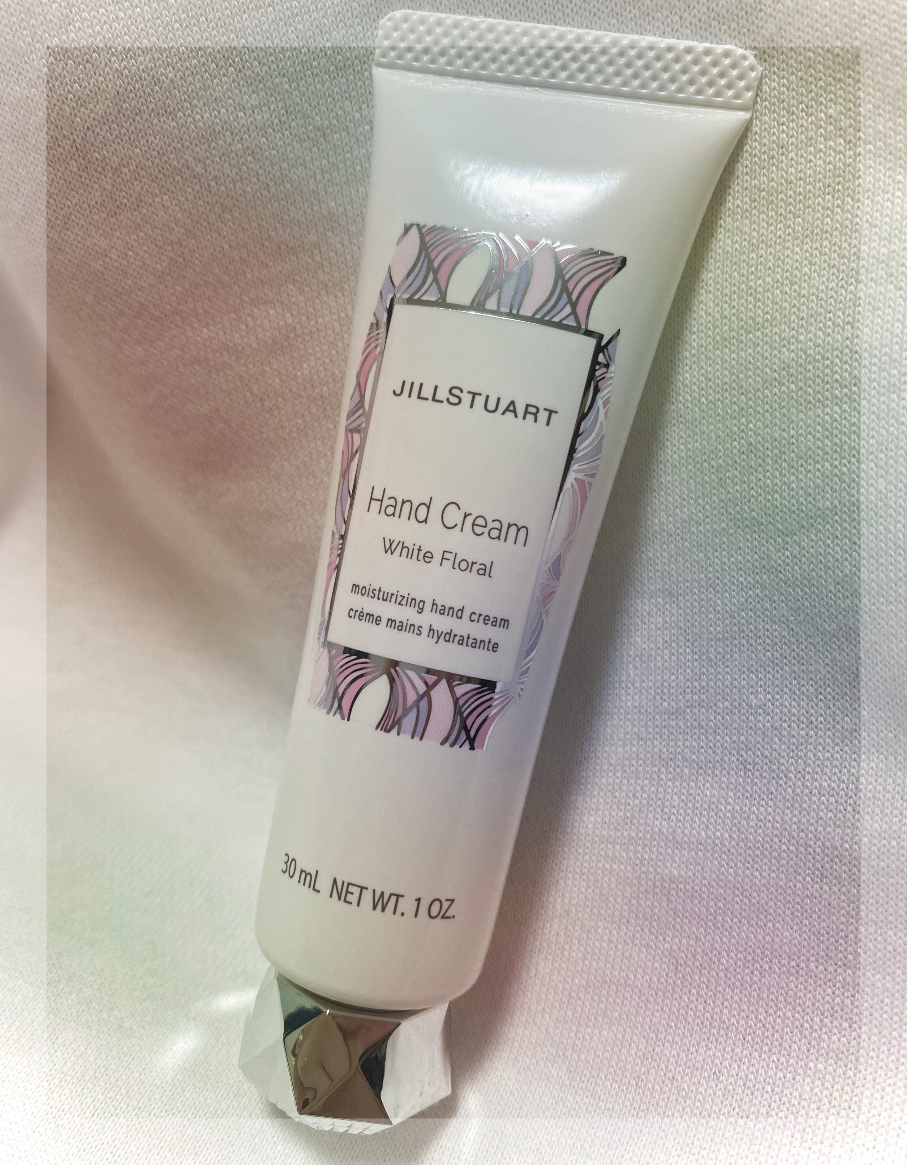 ジルスチュアート ハンドクリーム ホワイトフローラル/JILL STUART/ハンドクリームを使ったクチコミ（1枚目）